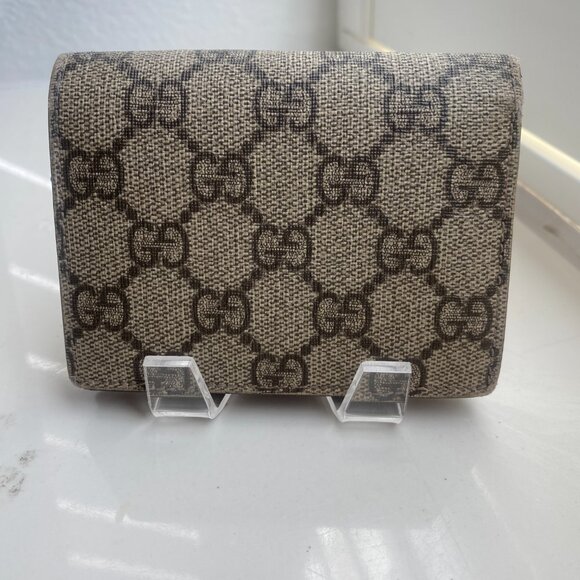 GUCCI GG Supreme Monogram Cherry Embellished Card Case Wallet Hibiscus Red - Picture 3 of 13